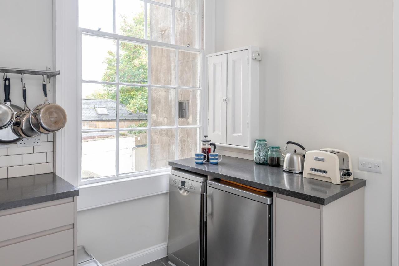 Spacious Maisonette With Parking - 10 Mins Walk From Bath Abbey - 2 Bed & 2 Bath Exterior foto